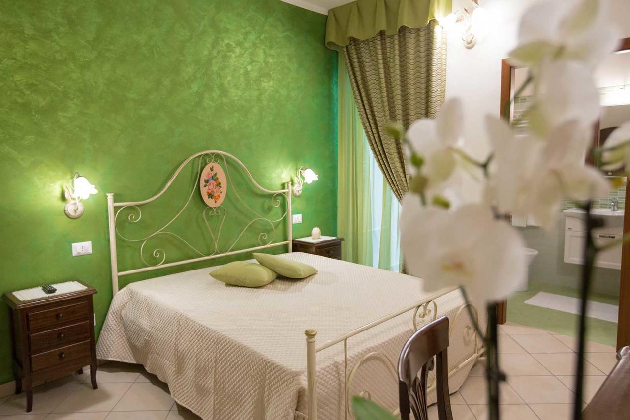 B&B Le Due Gioie Taviano Kültér fotó