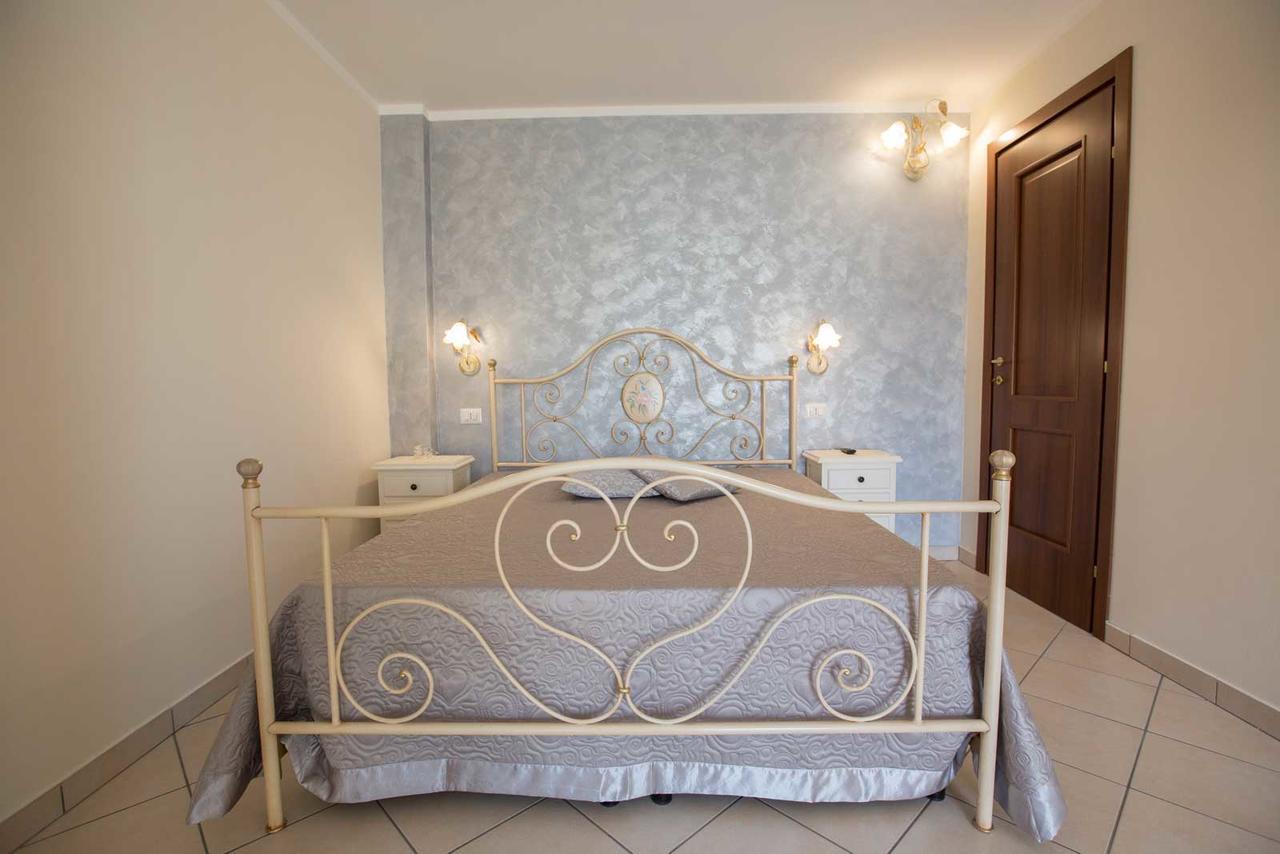 B&B Le Due Gioie Taviano Kültér fotó