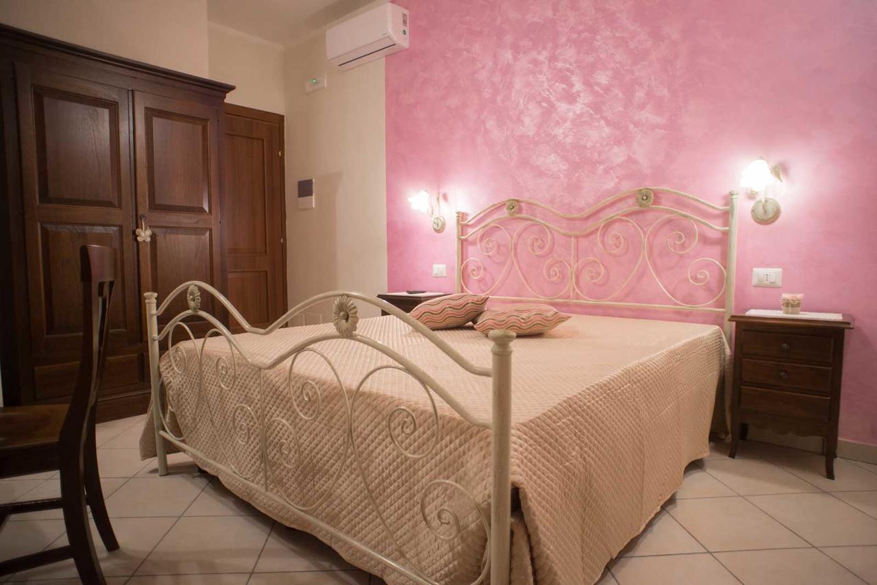 B&B Le Due Gioie Taviano Kültér fotó