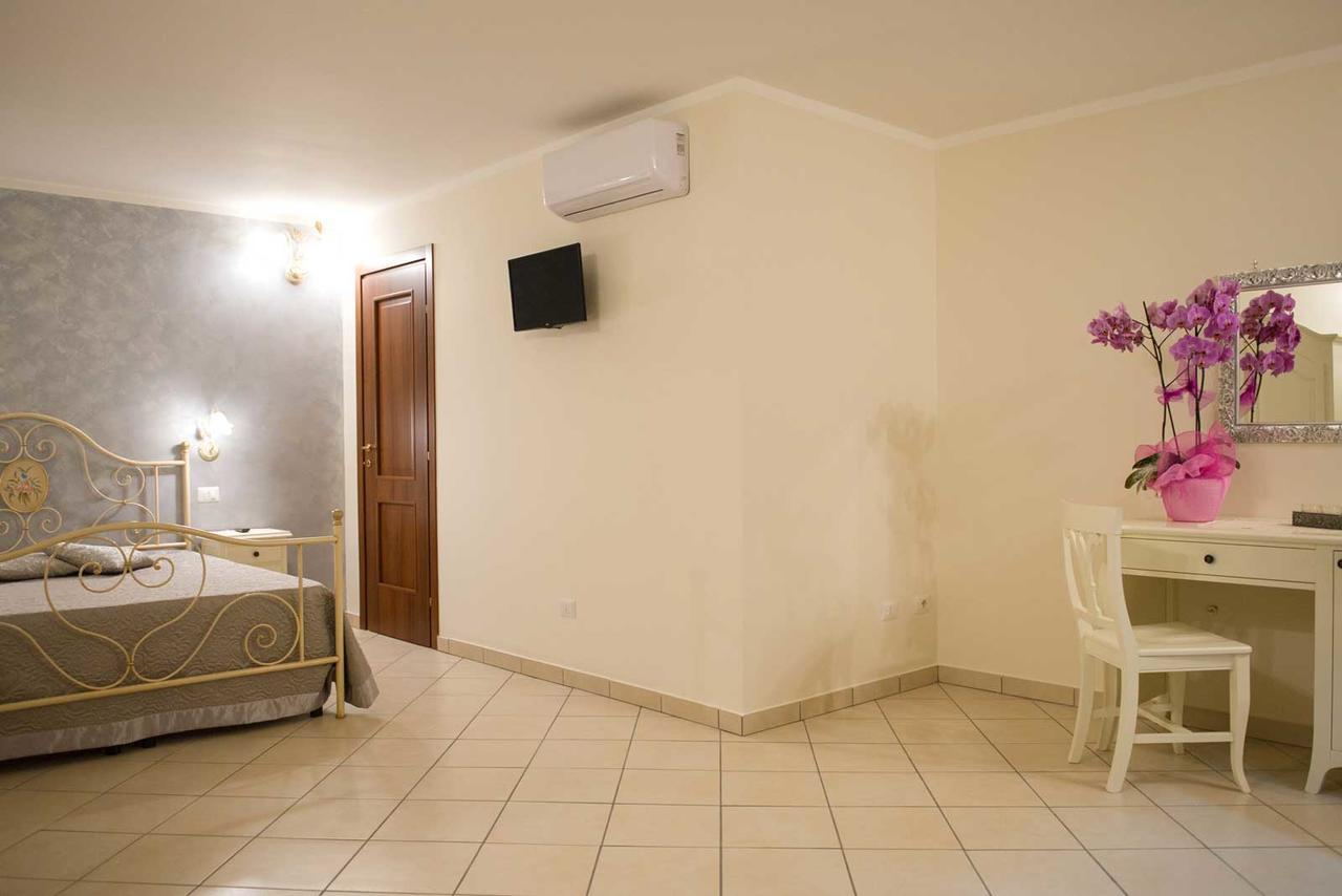 B&B Le Due Gioie Taviano Kültér fotó