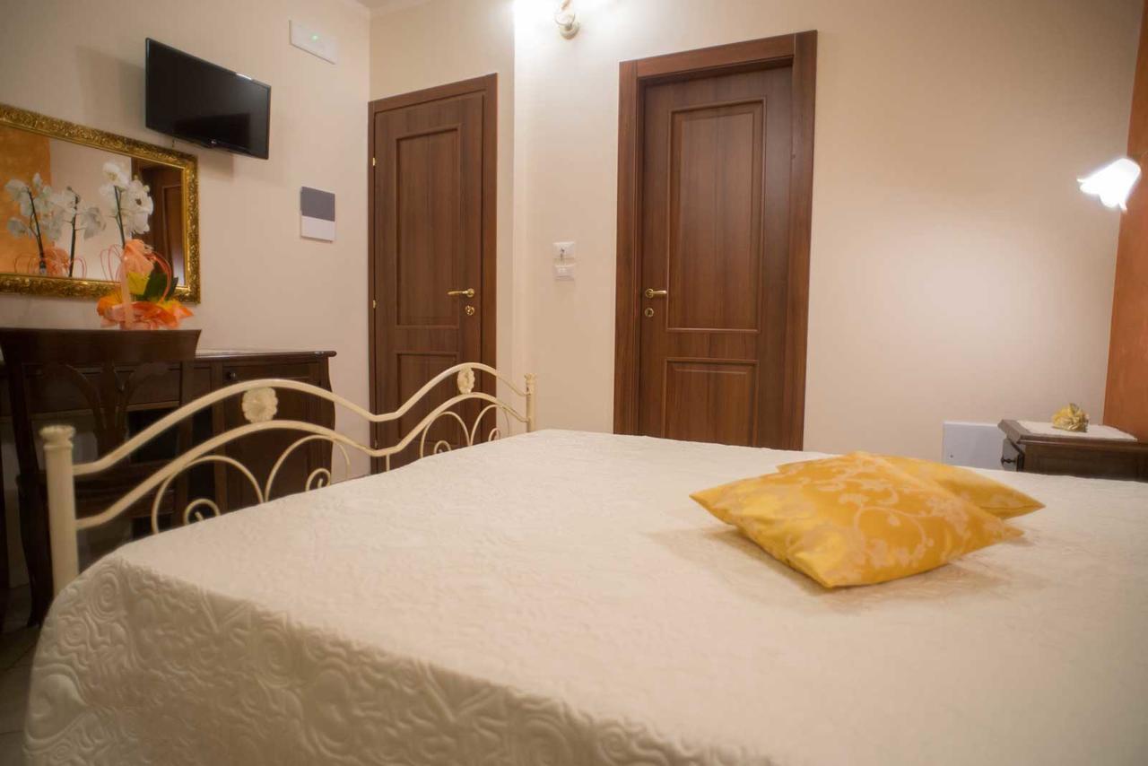 B&B Le Due Gioie Taviano Kültér fotó