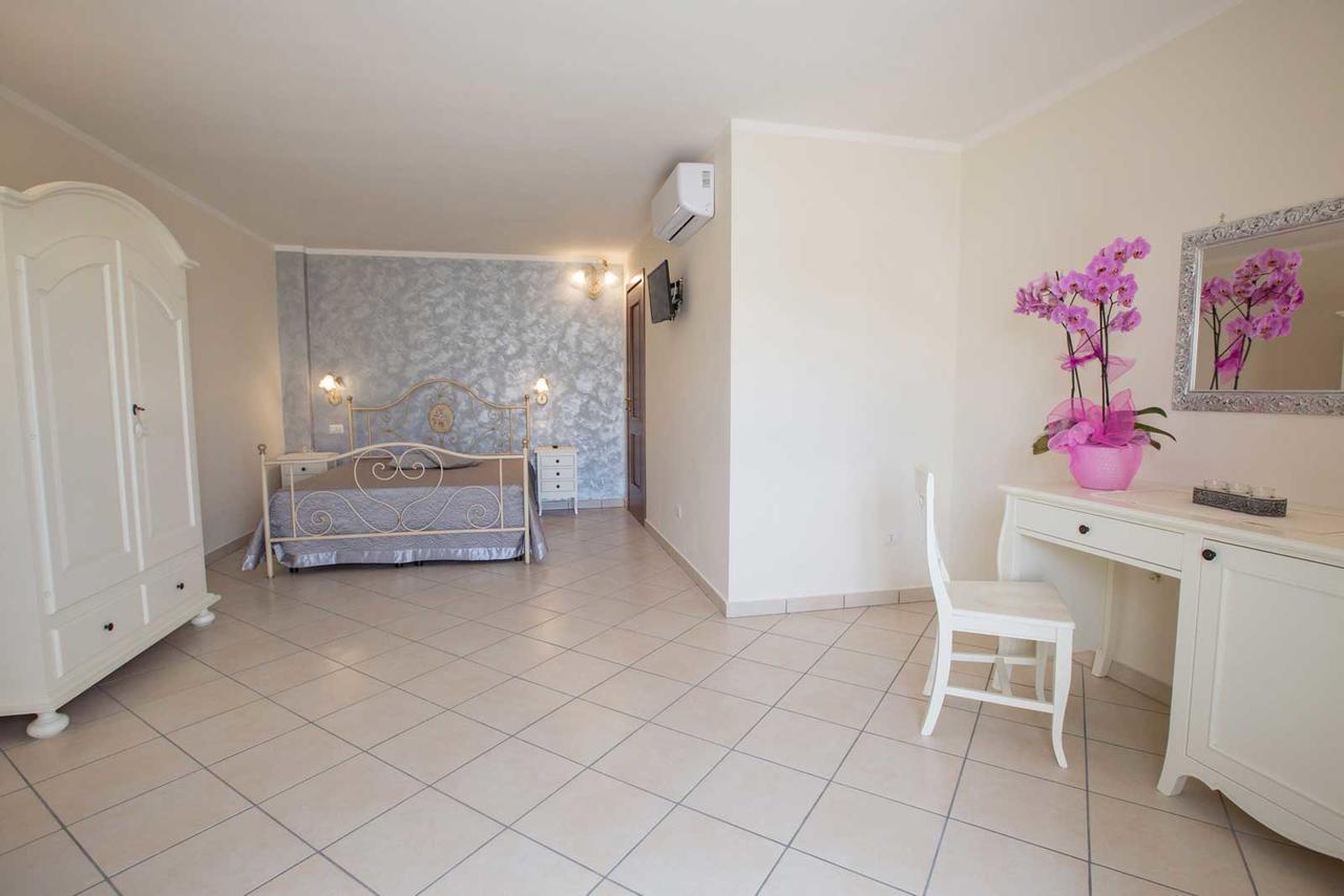 B&B Le Due Gioie Taviano Kültér fotó